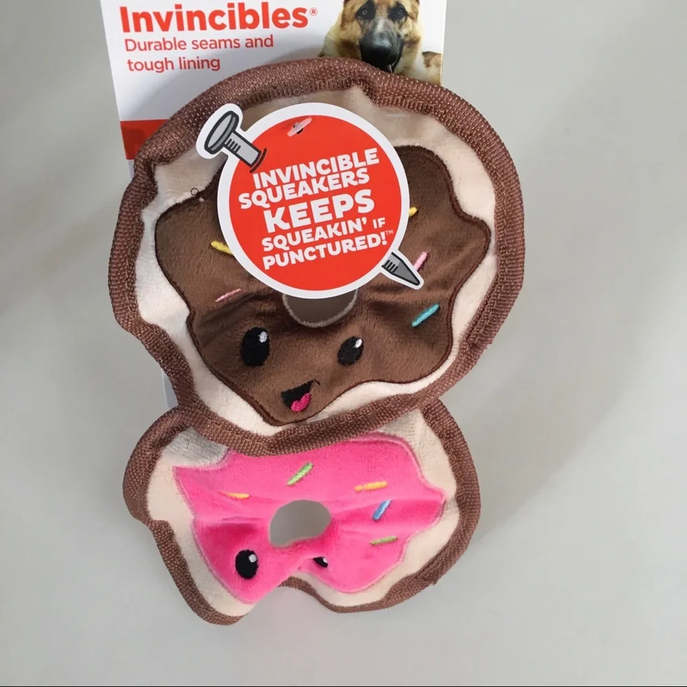 NEW Dog Toys Durable No Stuff No Mess Donut w/ Squeakers | Outward Hound
